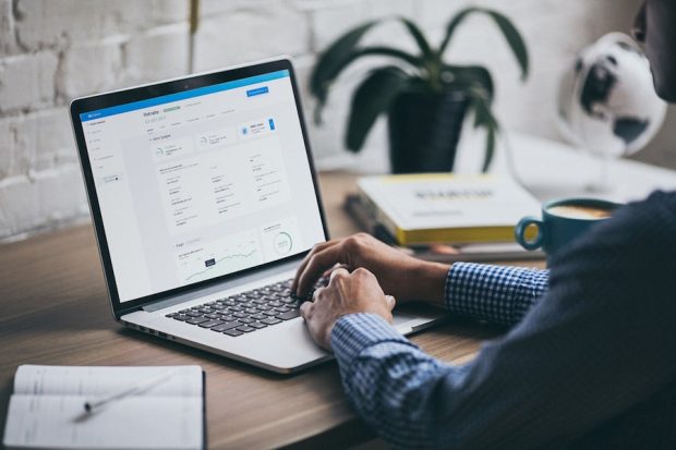 Mockup computer WeSave